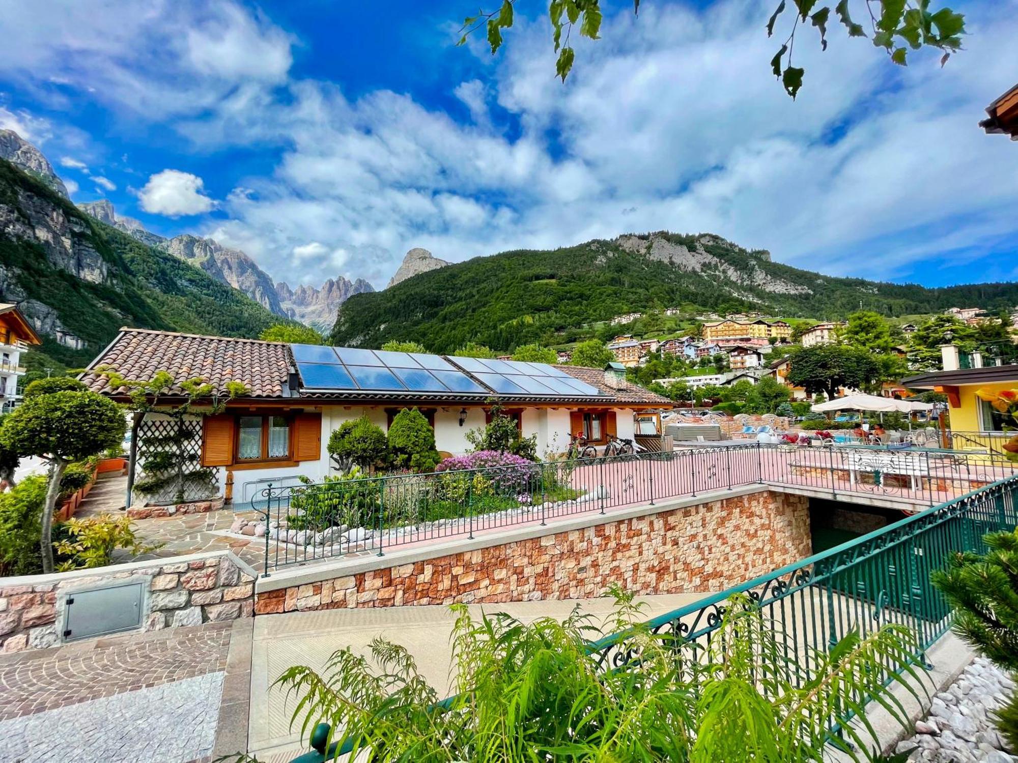 Chalet Al Lago モルヴェーノ エクステリア 写真